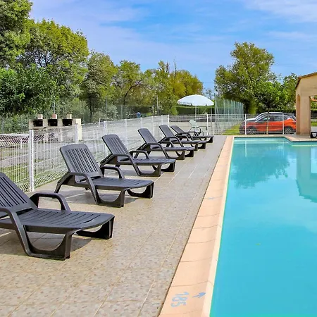 Holiday home Beautiful In With Swimming Pool
